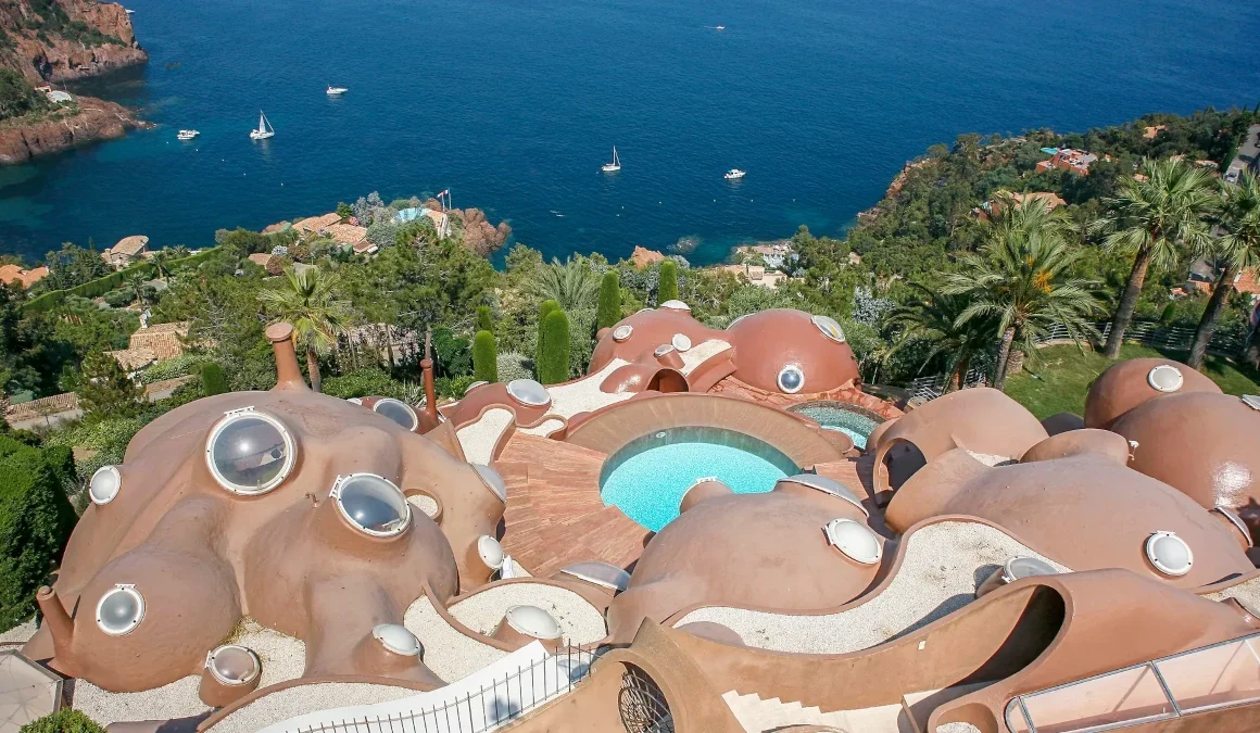 Avrupa’nın en pahalı evi – Le Palais Bulles