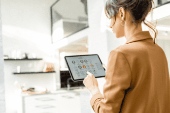 Akıllı Evler Güvenliği Nasıl Sağlar