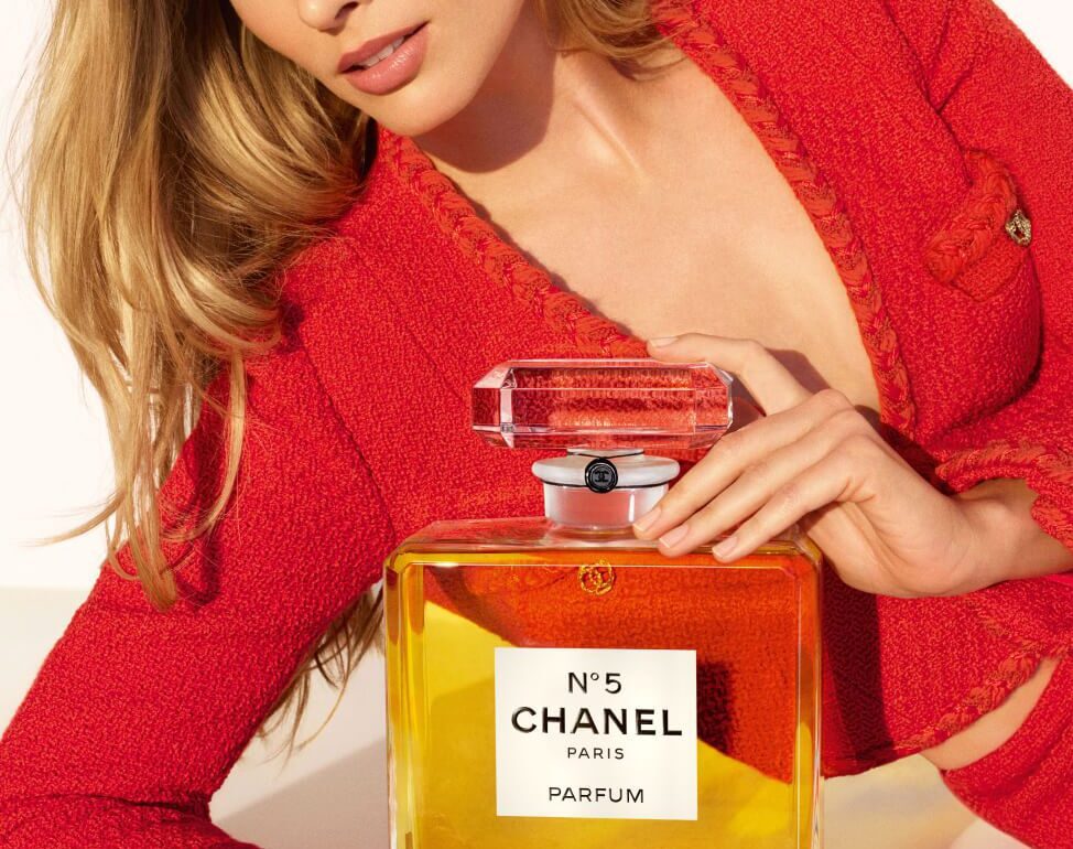 Chanel No 5 Zamansız Bir Koku Parfüm Dünyasını Değiştiren Efsane