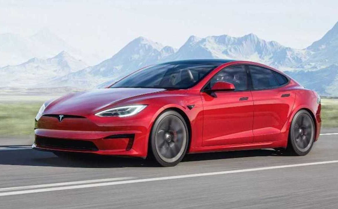 En pahalı Tesla Model S Plaid