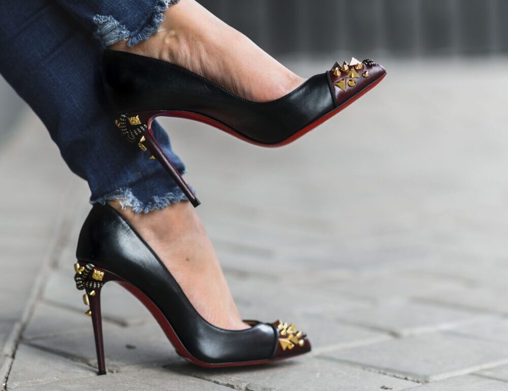 En şık topuklu ayakkabı markaları – premium rehber