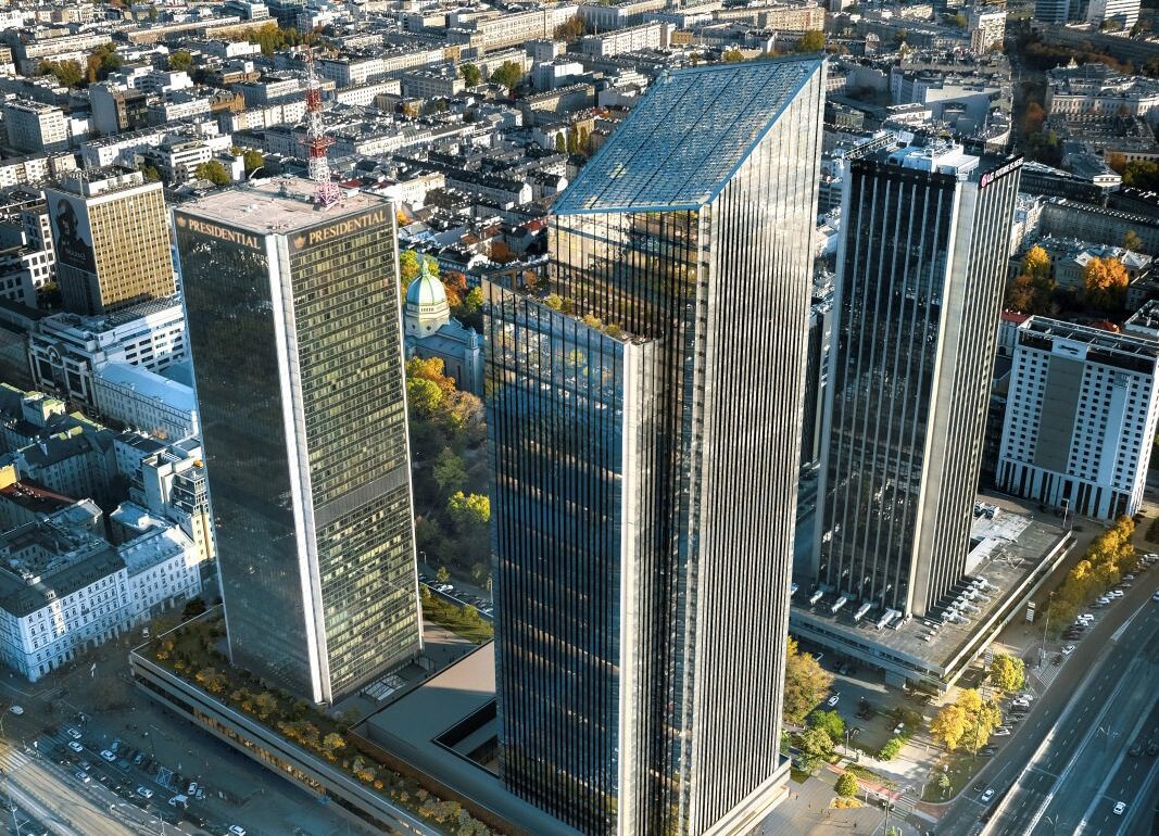 Lilium Tower Varşova'da Asılı Organik Gökdelen