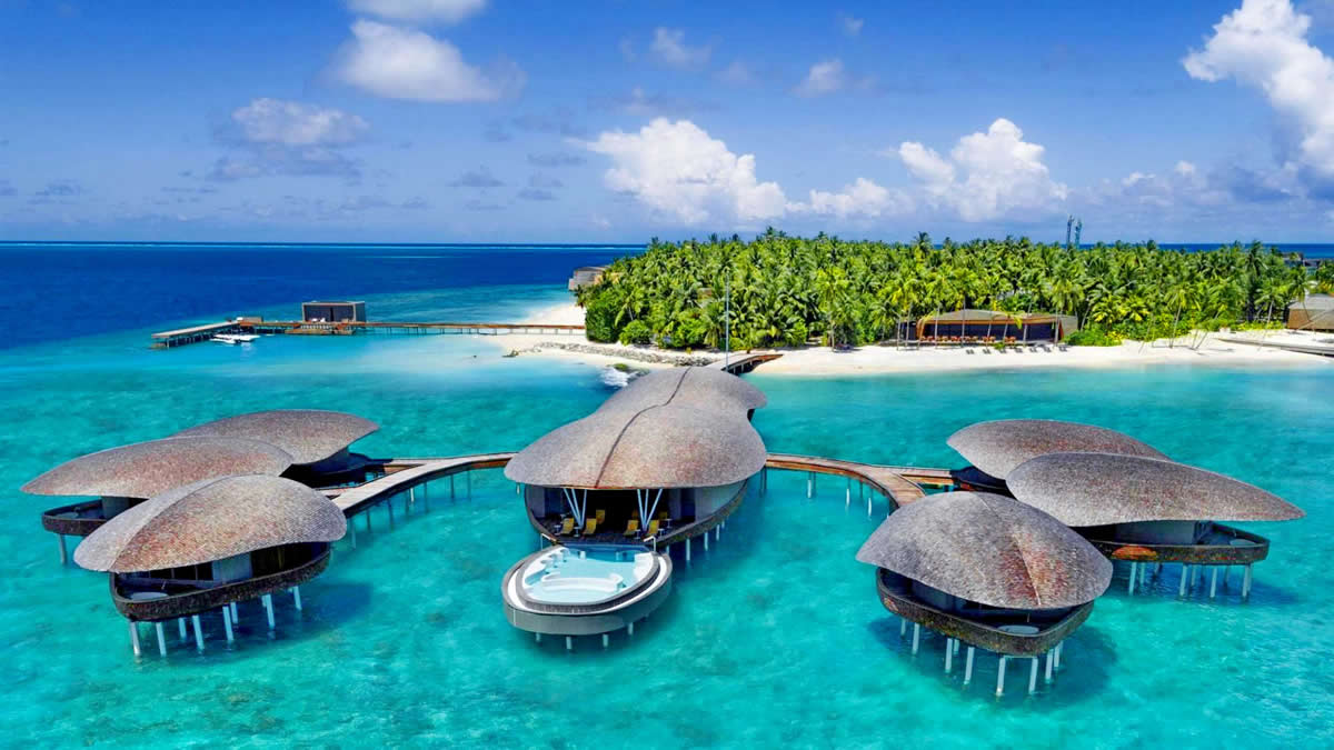 St Regis Maldives Vommuli'de Lüks Tatil