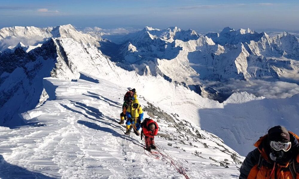 Mount Everest Seferi Maliyeti