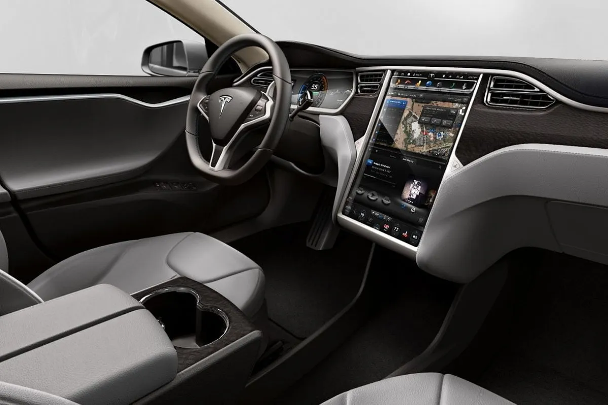 Tesla Model S Plaid