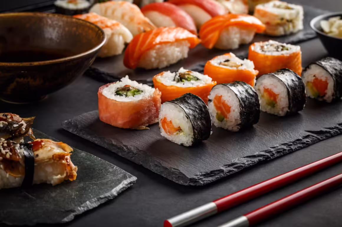 Tokyo'daki En İyi Sushi Mekanları: Mutlaka Bilmen Gereken 5 Yer