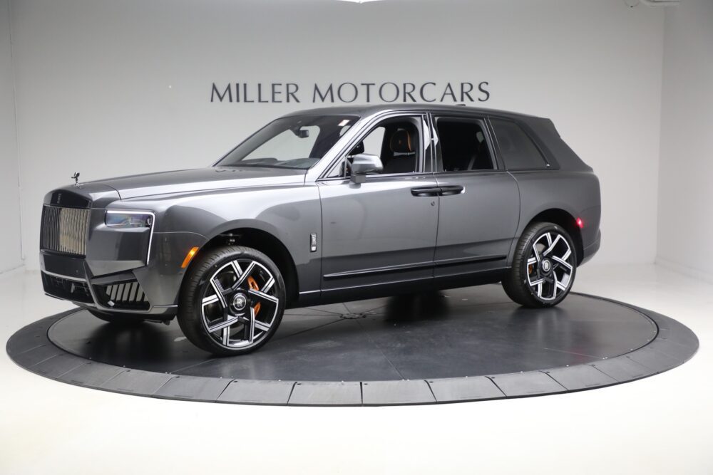 Rolls-Royce Cullinan Black Badge 2026, lüksün karanlık zirvesi