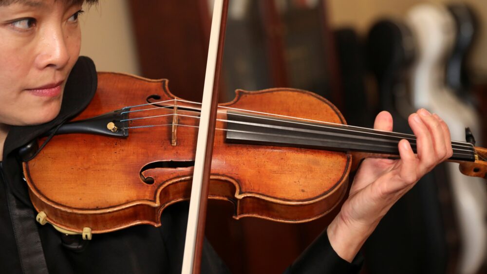 Stradivarius Pazarı