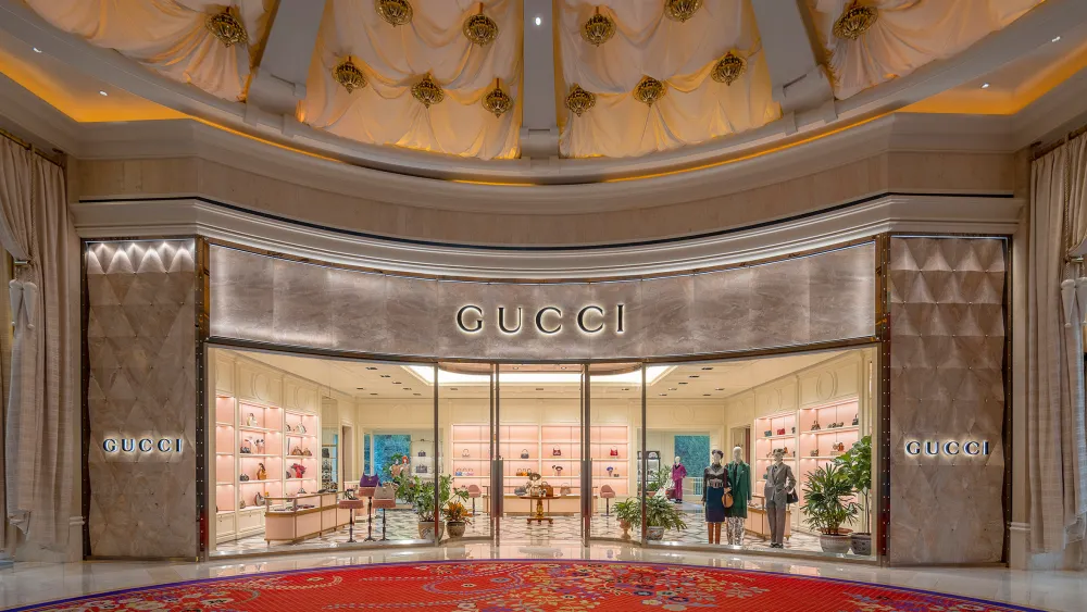 Gucci’nin en büyük mağazası nerede bulunuyor?