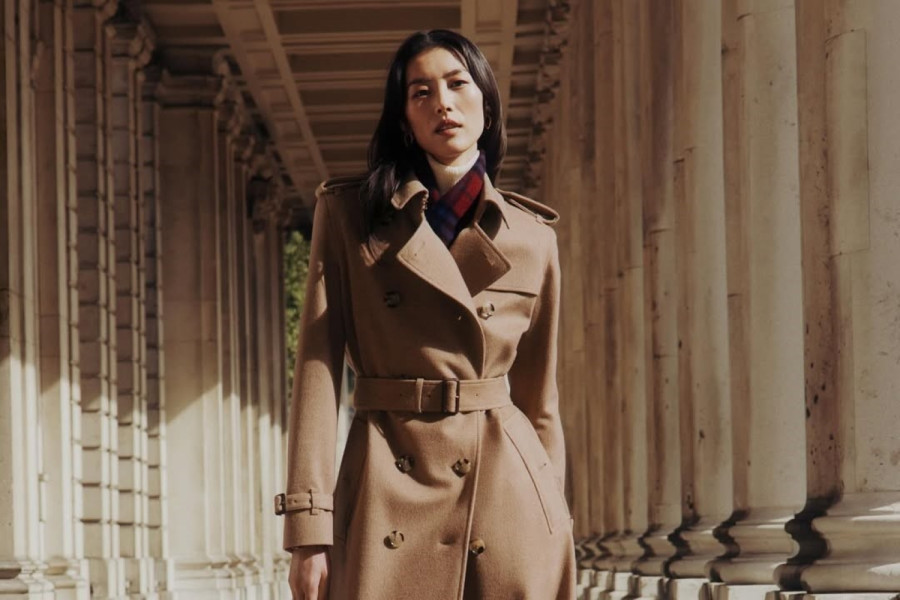 Burberry trençkotlar