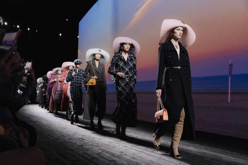 Chanel Cruise 2027 Nisan'da Prömiyer Yapacak